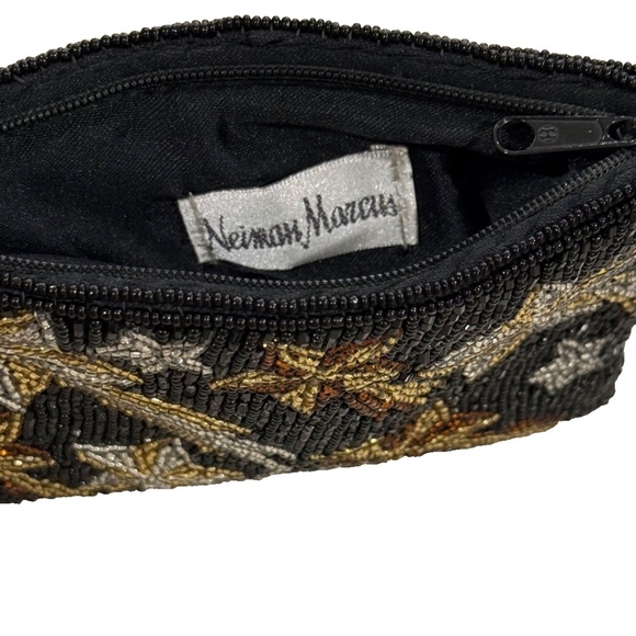 Neiman Marcus Beaded Shooting Stars Small Evening Bag Zipper Black/Silver/Gold - Picture 6 of 7